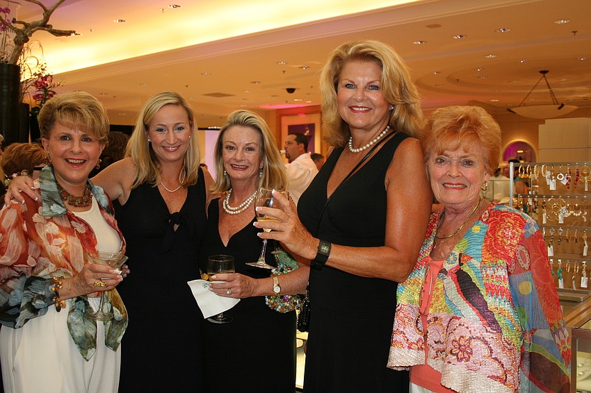 Renee Sheade, Suzanne Coelingh, Bunny Coelingh, Paula Morrissey and Natalie Gundrum