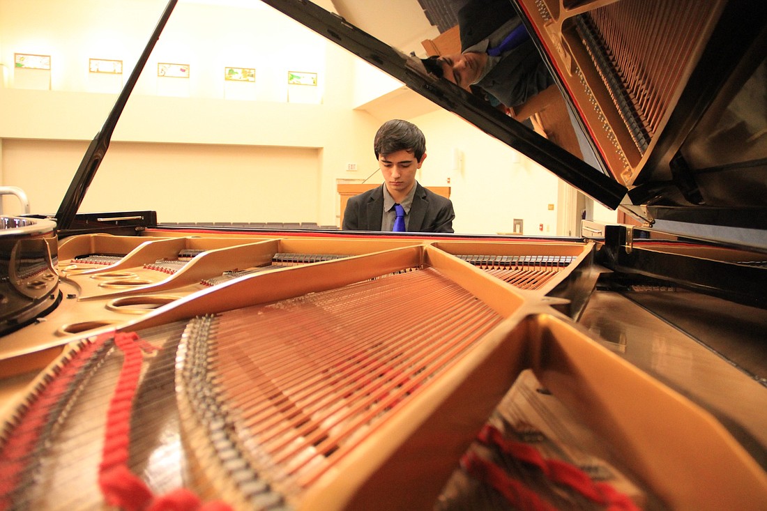 Jose Lora performs at First United Methodist Church of Port Orange. Photo by Nichole Osinski