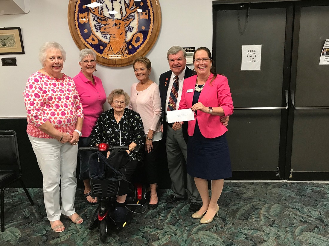 Ann Hurst, Dee Peterson, Mickey Rauch, Elaine Kuczkowski, Dan Theodore and Cheryl Sullivan. Photo courtesy of the Elks Lodge