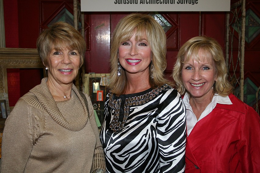 Michelle Burke-Phillips, Kathleen Lyons and Maureen Morris