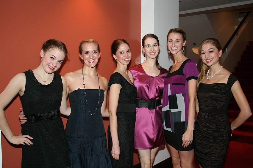 Elizabeth Sykes, Sara Scherer, Nancy Cole, Amy Wood, Abigain Henniger, Anais Blake