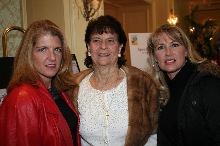 Libby Early, Bitsy Robertson and Lalanya Robertson