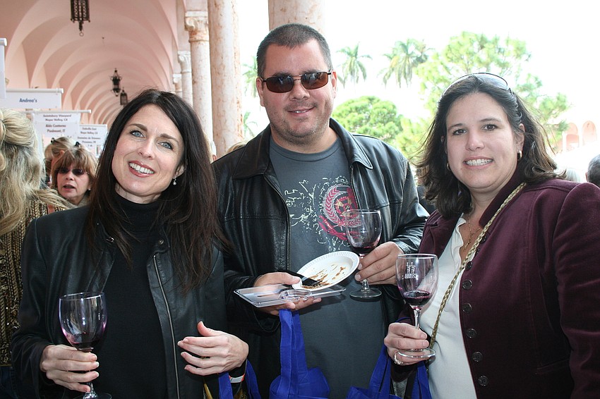 Mary Beth Holfelder, Ricardo Roig and Jenny Del Rio