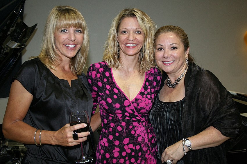 Kristi Bratzke, Kimberly Manooshian and Giovanna McGrath