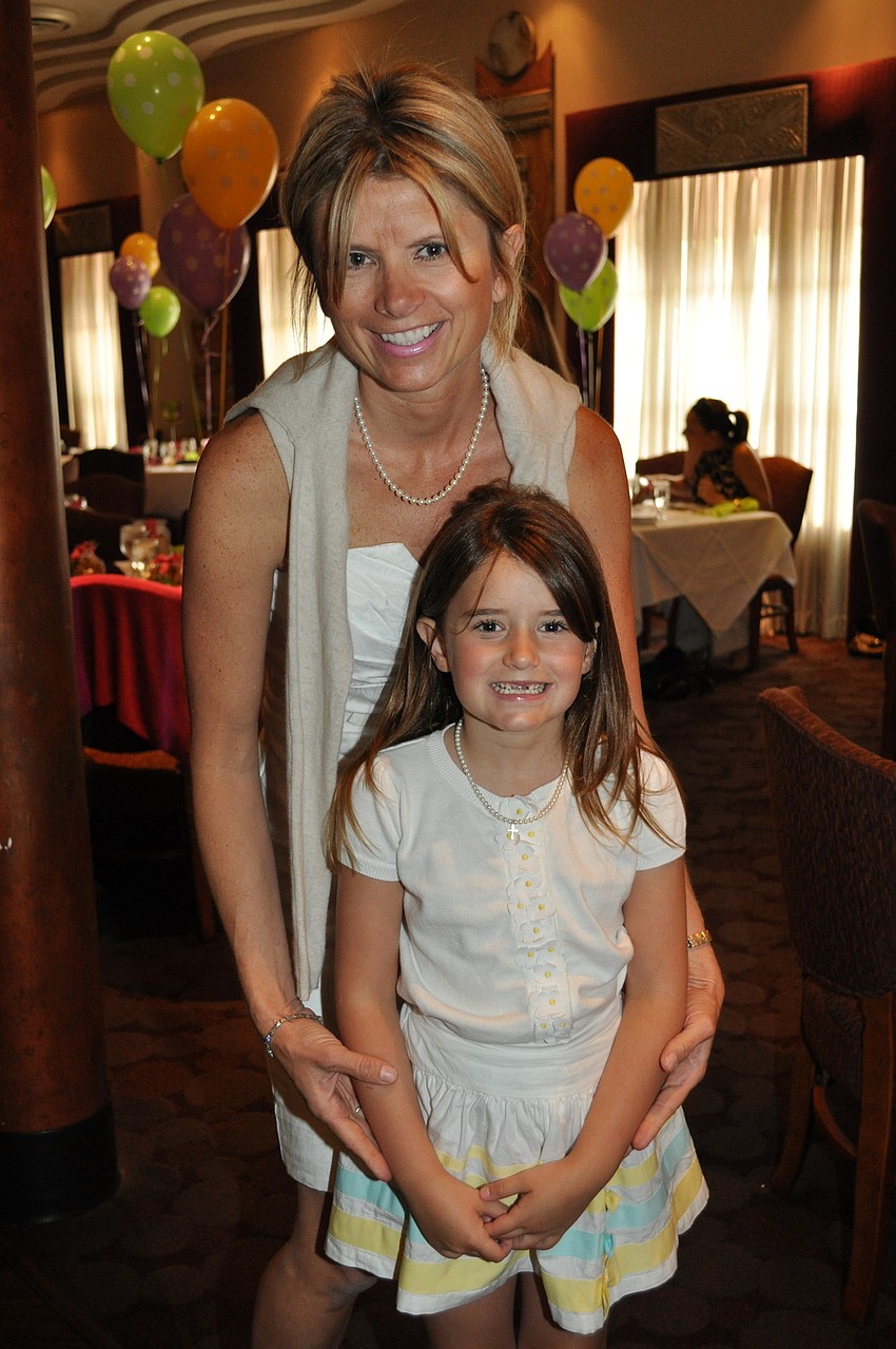 Susie and Ashley Pelton