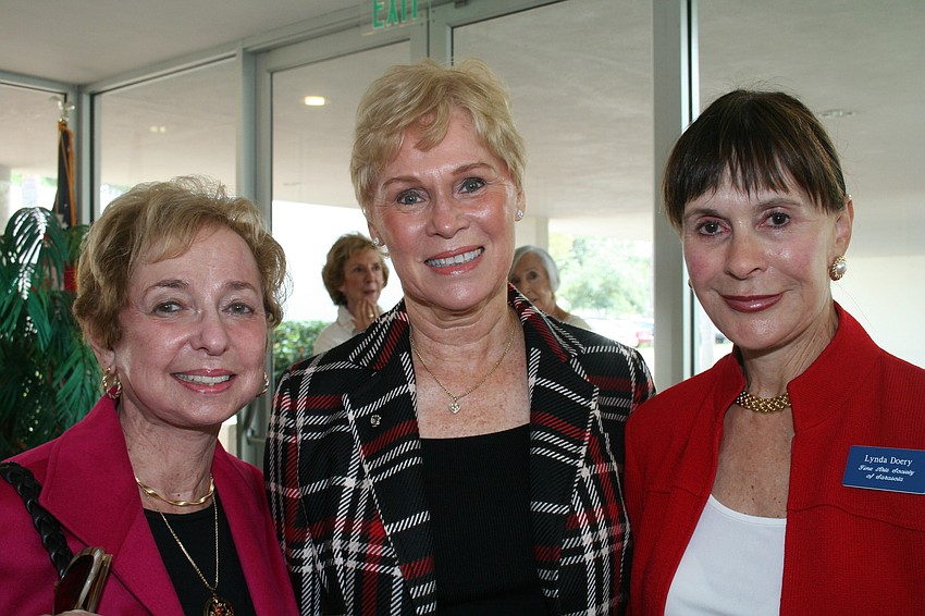Bev Peterman, Dee Wermack and Linda Doery