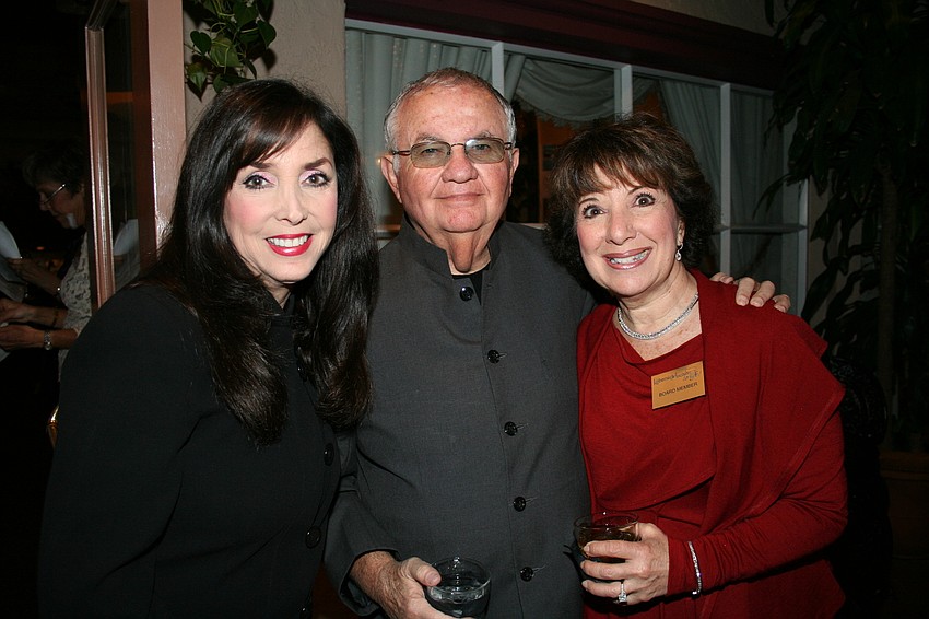 Wendy Mann Resnick and Stephen and Barbara Baseman