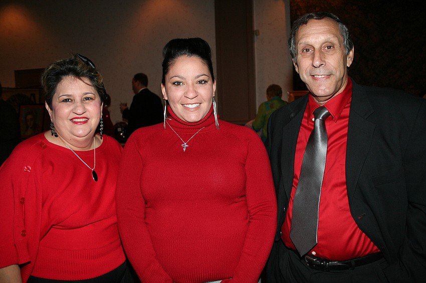 Fe Villadoniga, Missi Perez and Robert Villadoniga