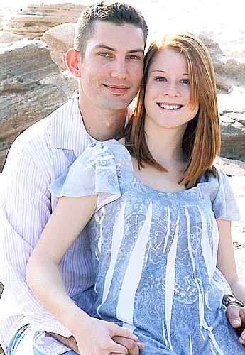 Matthew Schagen and Lauren Weeks will marry in January 2012. COURTESY PHOTO