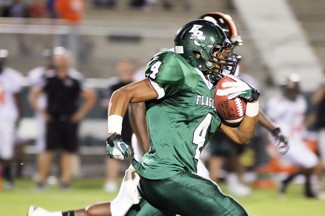 DeUndre Lumpkins scored the first FPC touchdown of the game. PHOTOS BY SHANNA FORTIER