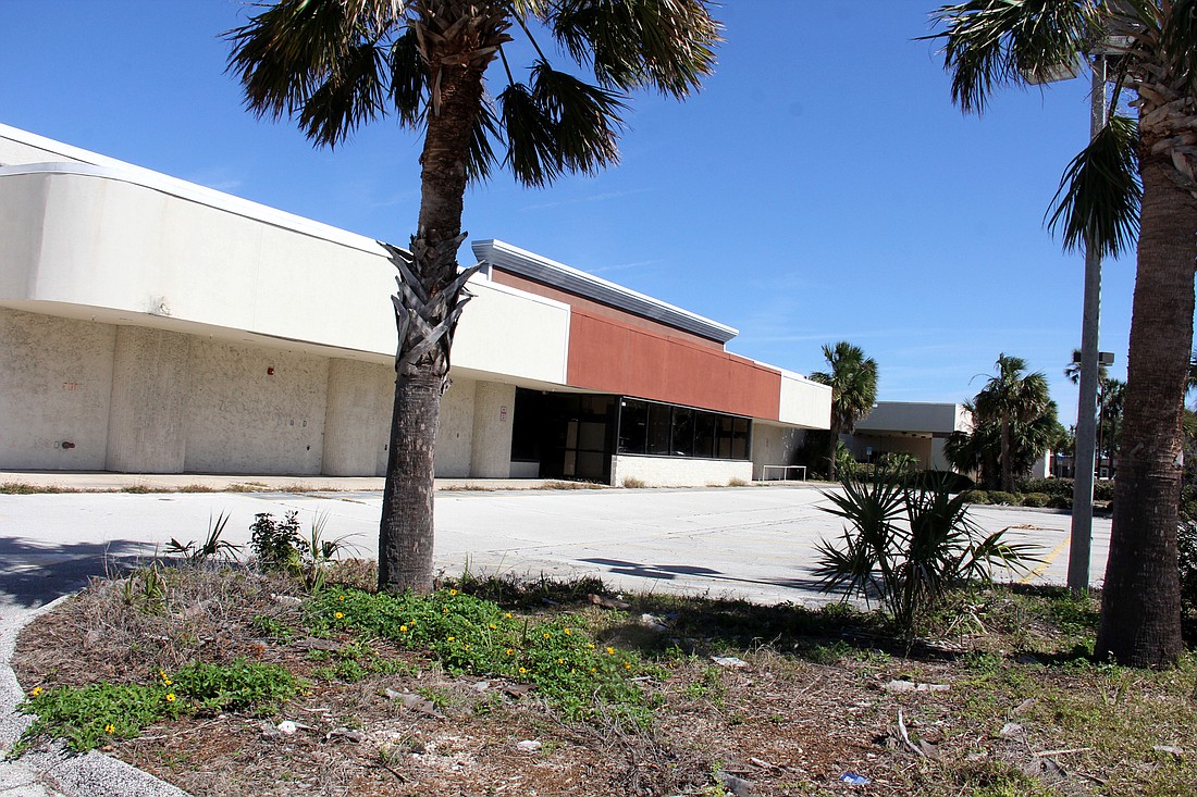 The previous Food Lion could become a brand new six-story luxury apartment building with retail space on the ground floor. Photo by Jacque Estes