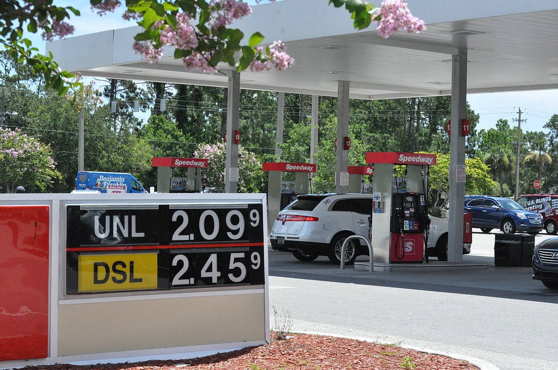 The Speedway Gas Station at 1102 W. Granada Blvd. sold gasoline for $2.09 per gallon on July 7. (Photo by Jarleene Almenas)