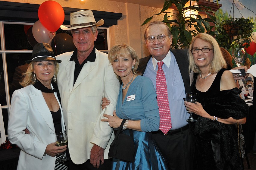 Nancy Cox, Don Payzant, Charlie Ann Syprett and Bob and Linda Schauer