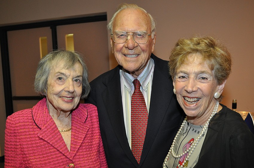 Jaga and Ed Mues with Mimi Edlin