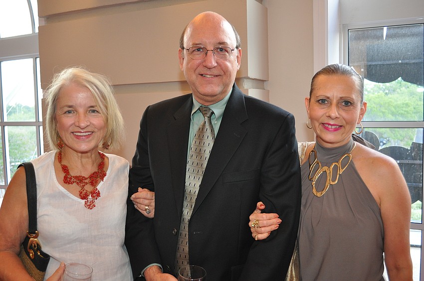 Joan Nixon with Dr. David and Annie Sundeen