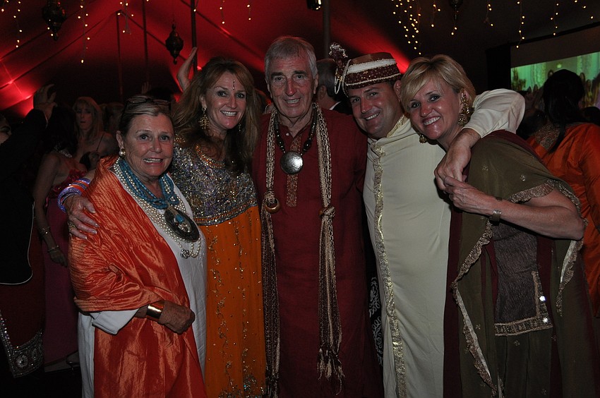 Valerie Parry, Karin Leereveld, Laurence Parry, Julian Parry and Sian Cluett