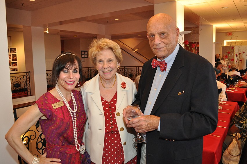Lauren Walsh with Donna and Walter Maytham
