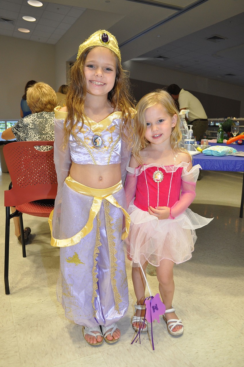 Sarah and Maggie Yurus