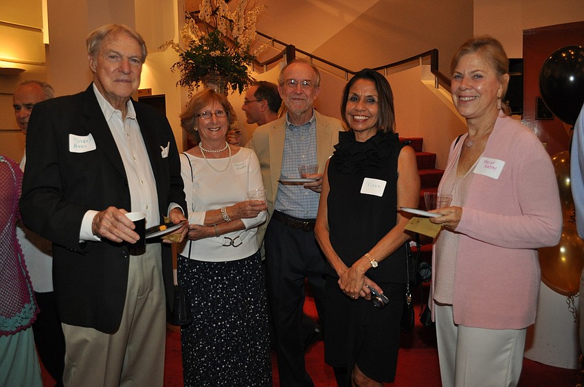 Murray Henry, Janice Kunkel, Doug and Pocha Horton and Marilyn Nordby