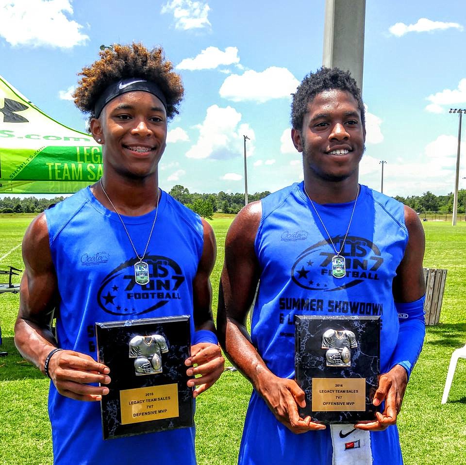 Keylon Kennedy and Denzel Houston won defensive and offensive MVP honors at this past weekend&#039;s 7v7 tournament, which Mainland won.