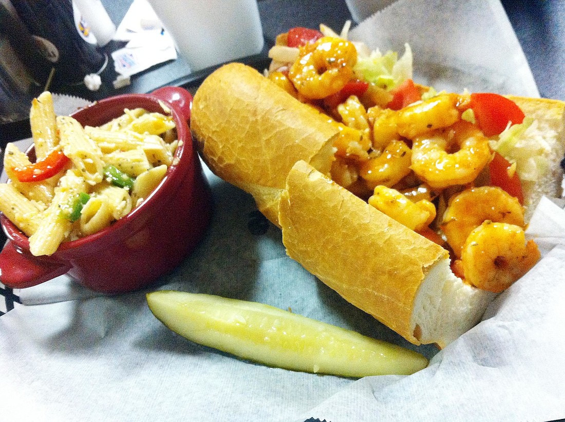 Nawlins shrimp po-boy: highly recommended.