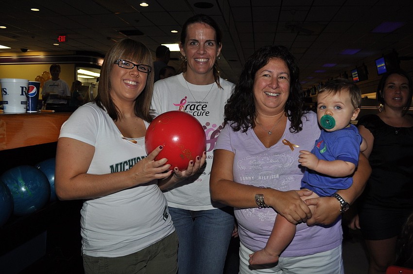 Laura Durfee, Jennifer Marcum, Diana Curtis and Devin Donahoe