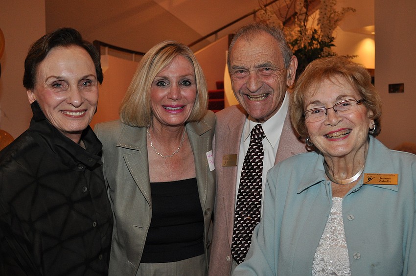 Sally Yanowitz, Hillary Steele, Bob and Jeanne Zabelle