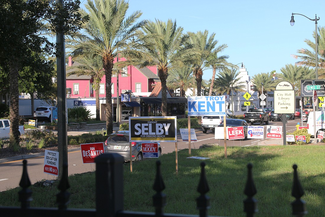 A view of downtown Ormond Beach three weeks before the Nov. 6 elections. Photo by Jarleene Almenas