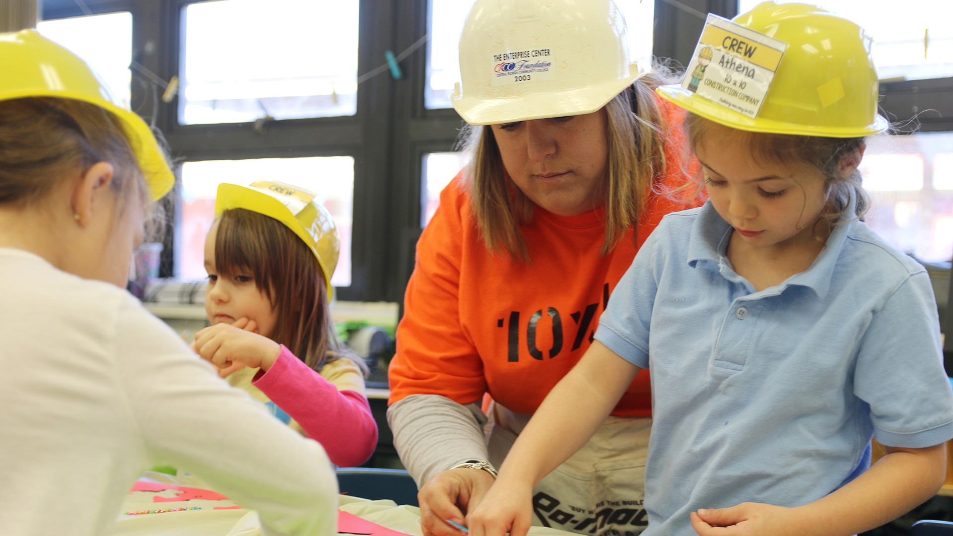 Osceola Elementary Kindergarteners Celebrate 100 Days Of School