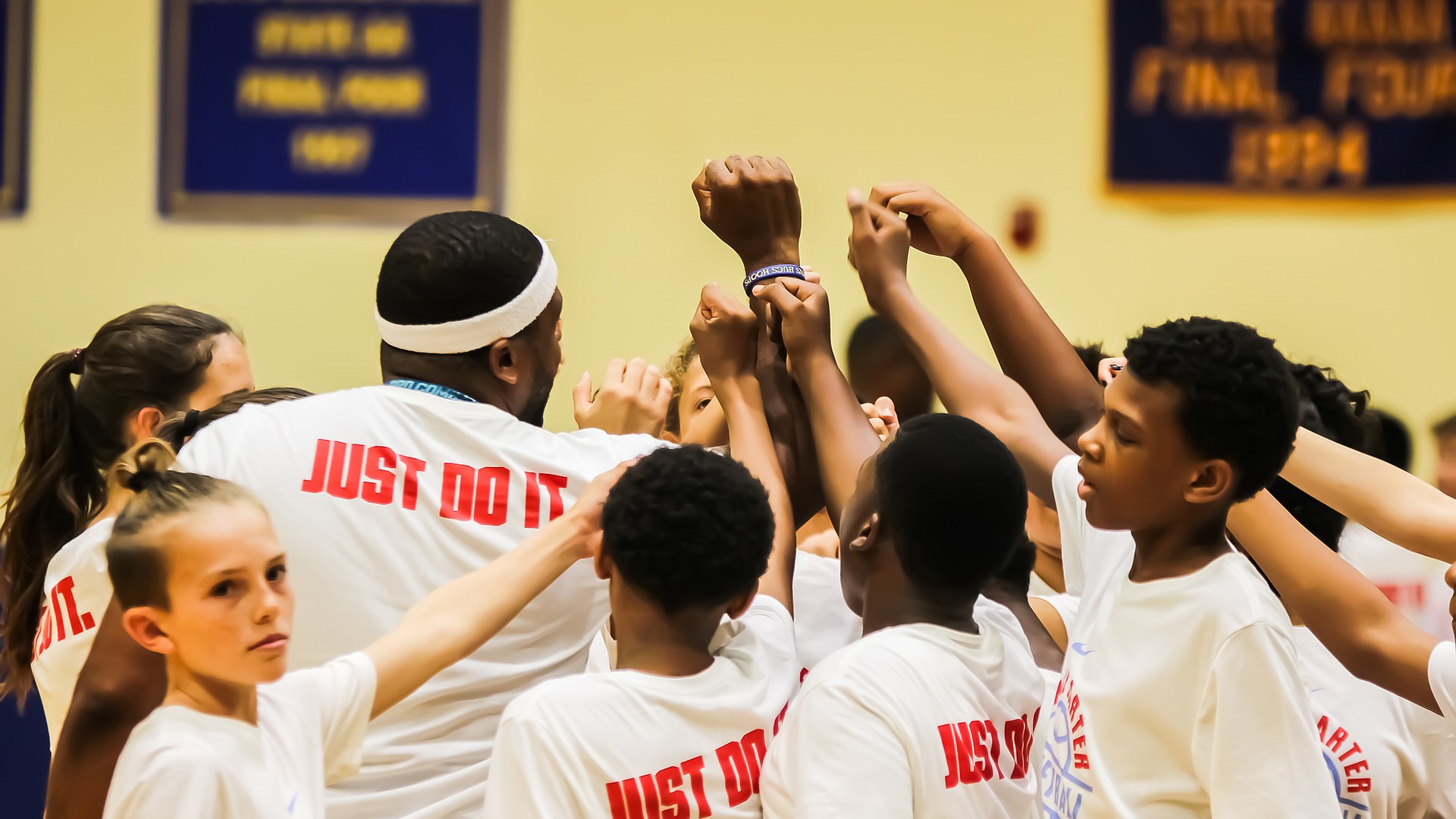 NBA legend Vince Carter returns for annual Mainland basketball camp