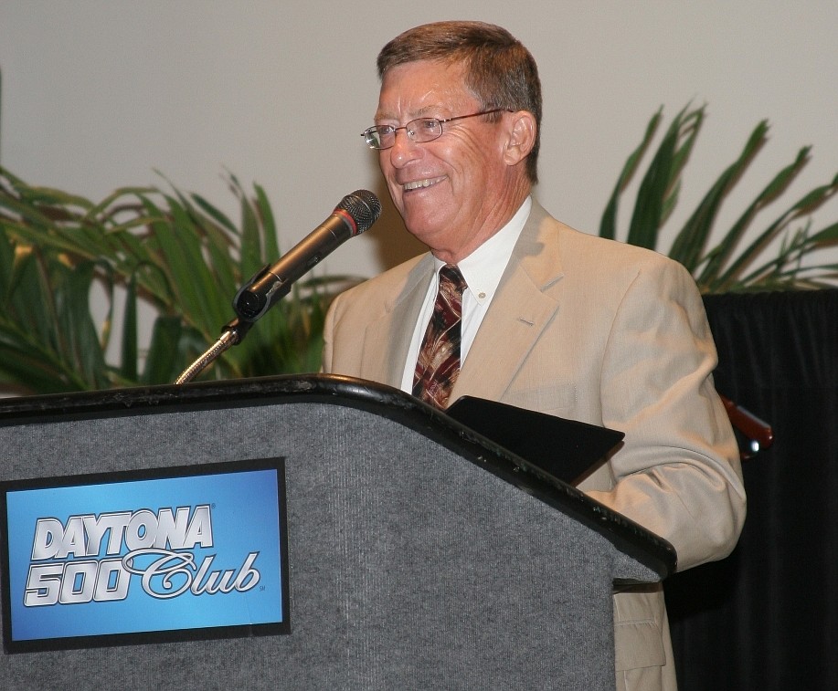Pete Heebner at the Foundation's 2008 Annual Dinner Celebration & Auction (he was serving as Chairman of the Board for the SMA Healthcare Foundation at that time). Courtesy photo