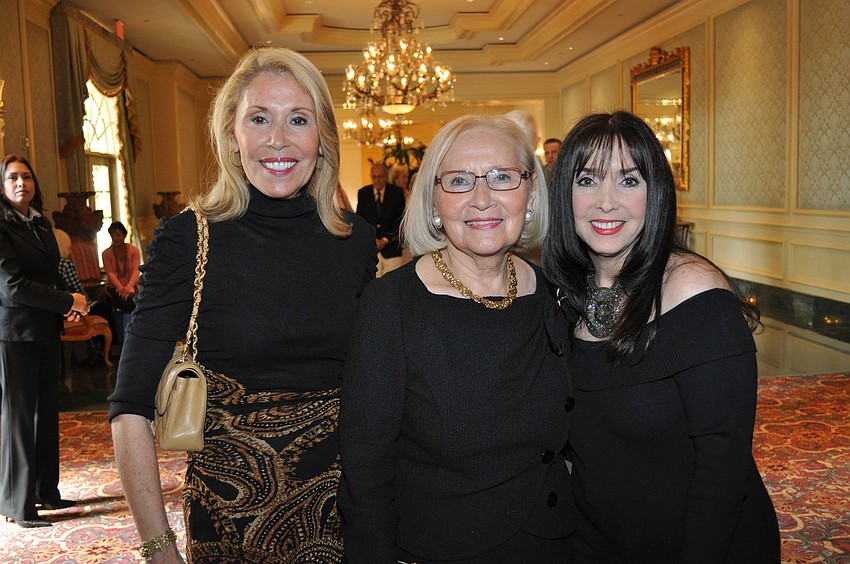 Co-Chairwoman Barbara Ackerman, Francis Ziefer and Wendy Mann Resnick