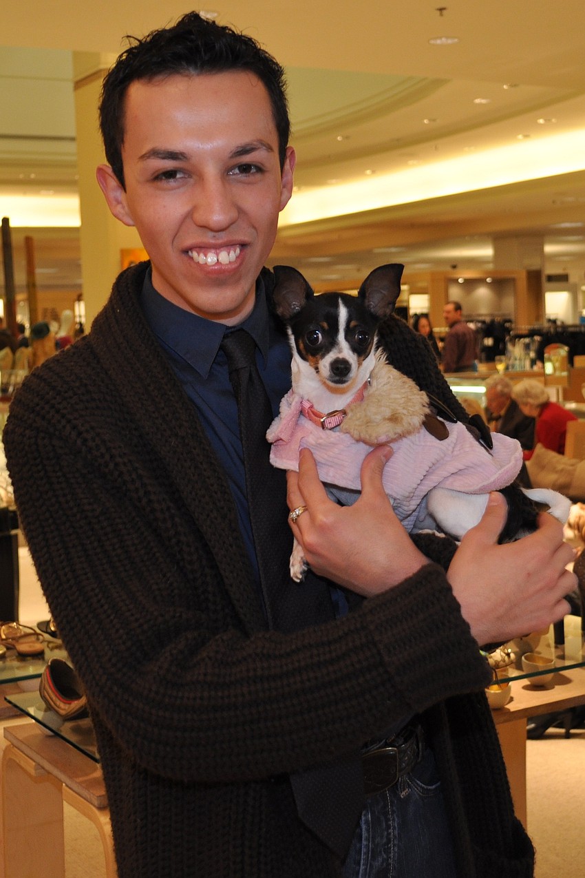 Edouardo Anaya and Xaikis