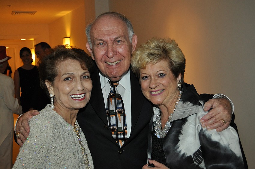 Jewel and Mike Ash with Janice Zarro