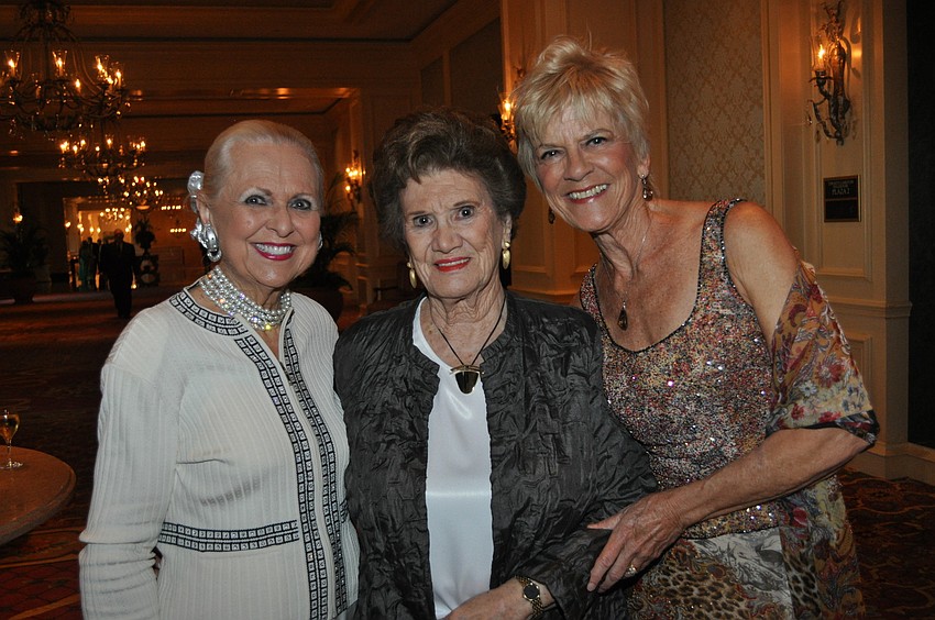Jeanne Auten, Elayne Kalberman and Lee Doughtery Ross