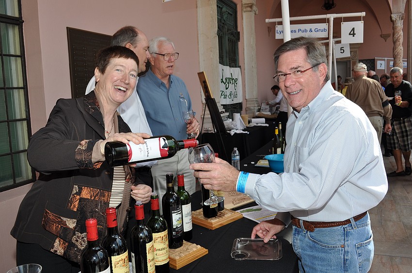 Lucette Bielle of Domaine de Viaud pours for Sid Schwalbe