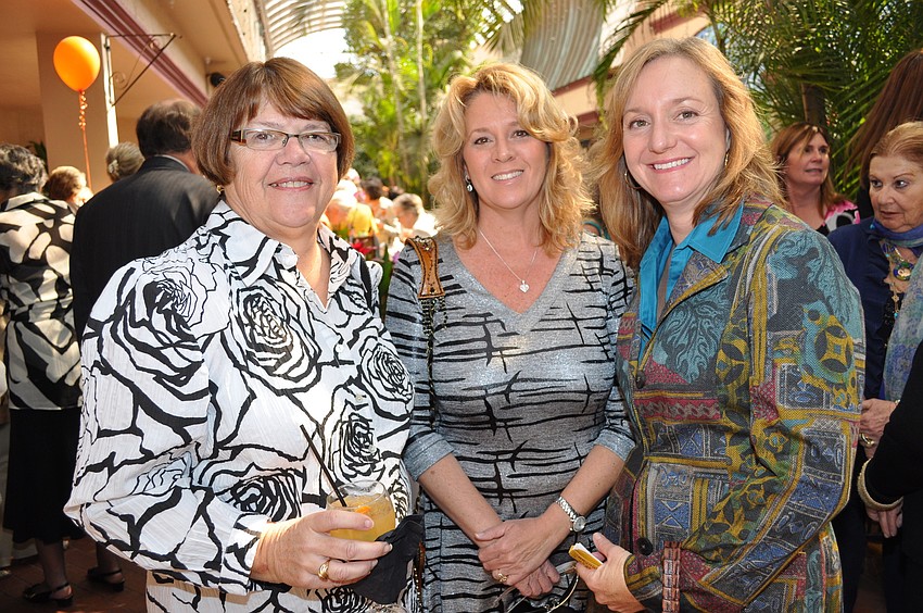 Mary Conroy, Elizabeth McHargue and Carrie Bond