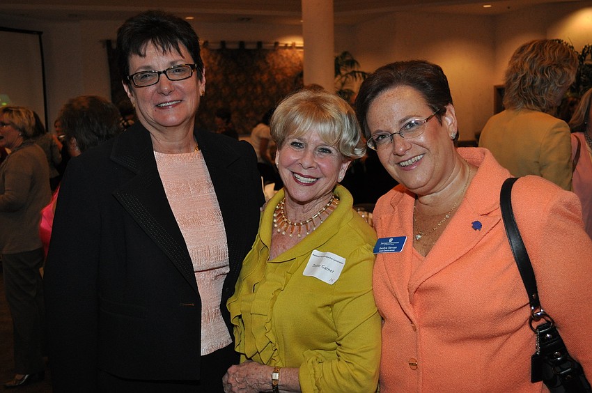 Linda de Mello, Dottie Baer Garner and Jocelyn Stevens