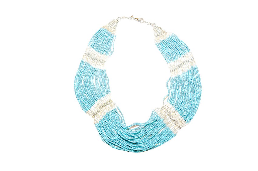 BANANA REPUBLIC NECKLACE
