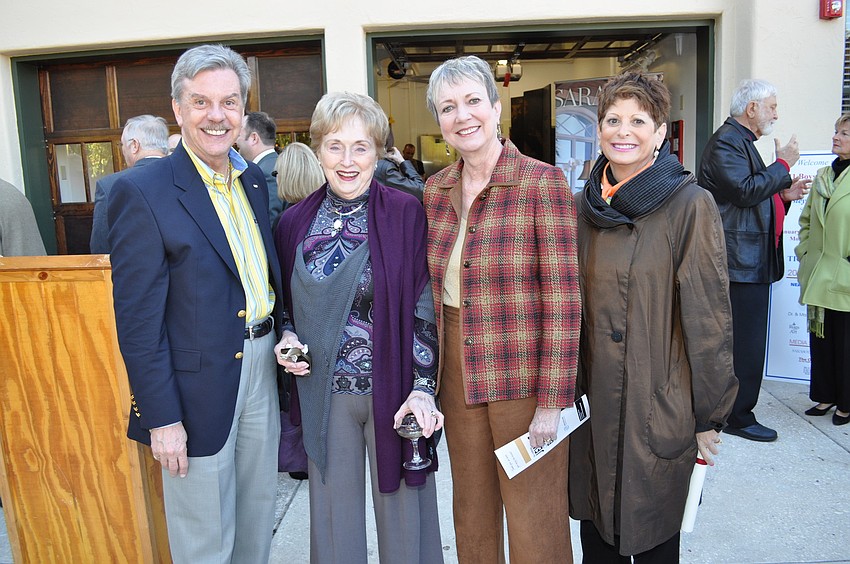 Dr. Arthur Guilford, honoree Pat Glass, Lynn Guildford and Robin DiSabatino