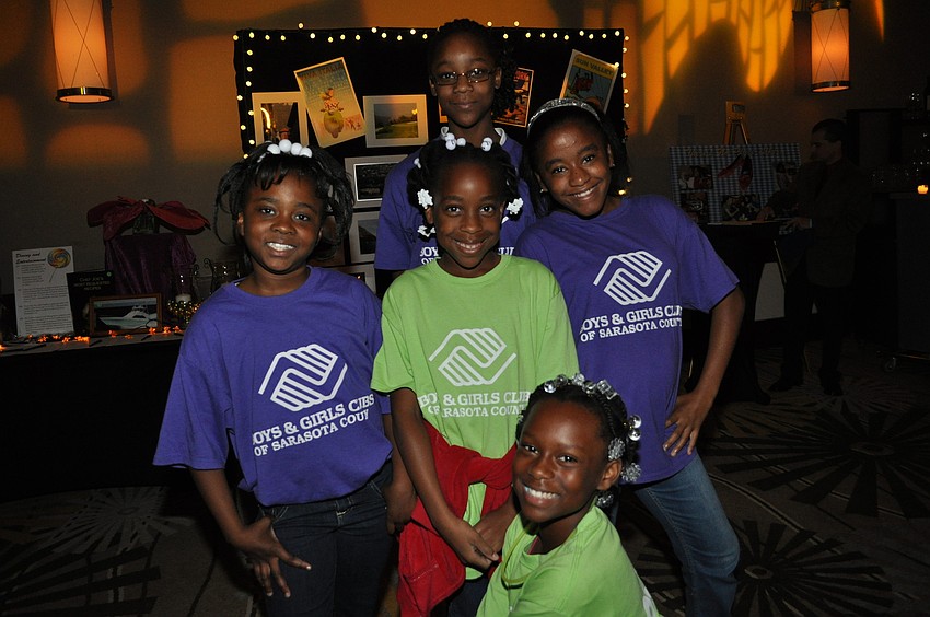 Dominique Haynes, Brionna Newell, Kaliyah Newell, Kayla McGann and Shymari Williams