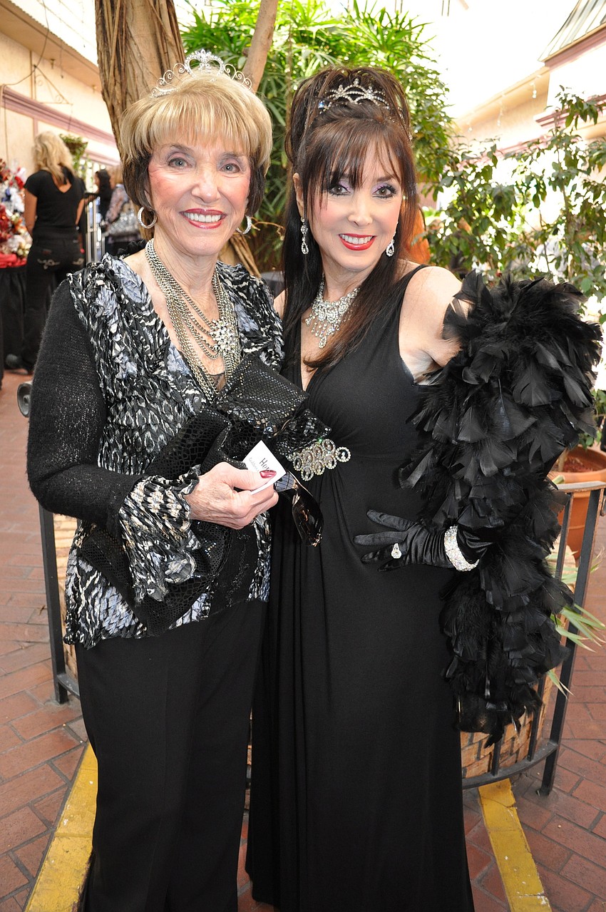 Doris Kaplan and Wendy Mann Resnick at United Cerebral Palsy's Gathering of the Goddesses in November.