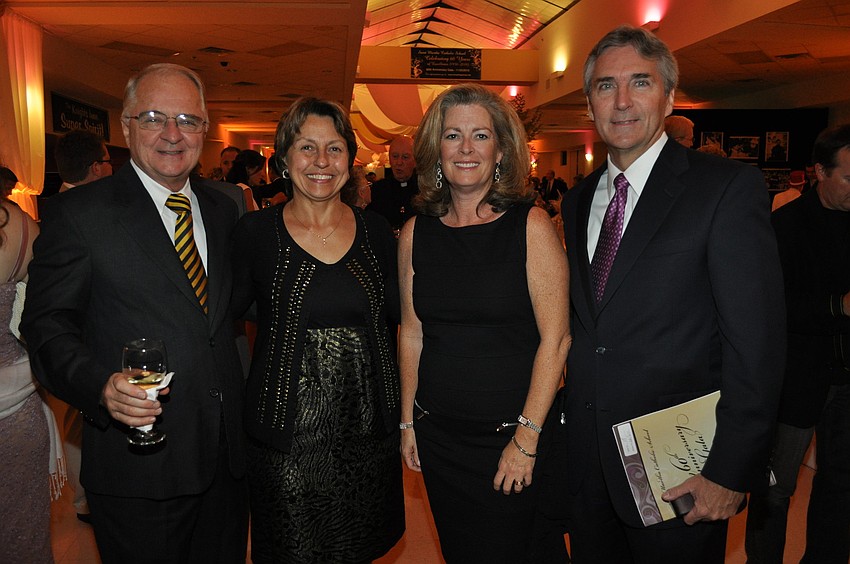 Dr. Tom and Jackie Kelly with Julie and Phil Delaney