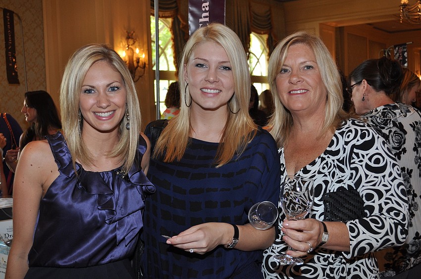 Alicia King, Allison Macrae and Susan Macrae