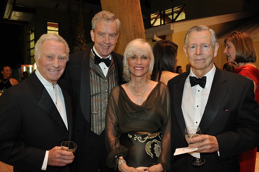 Dr. Murf Klauber, Bob and Diane Roskamp and Doug Wright