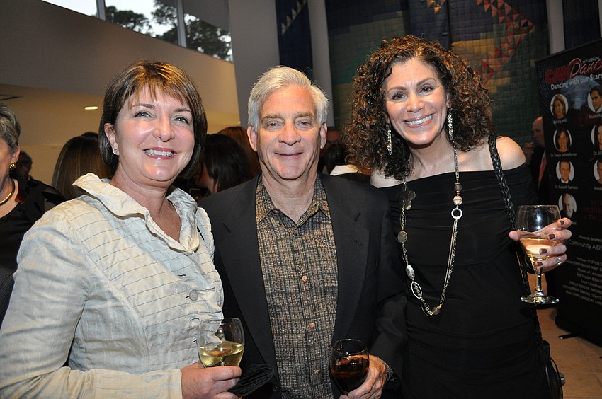 Nancy and Geoffrey Liss with Lauren Fishman