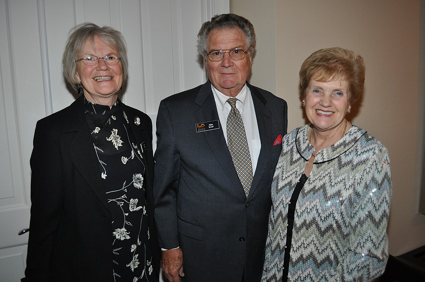 Becky Miller, Alex Scott and Masterworks Chairwoman Anne Scott