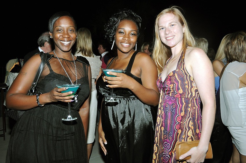 Saran DeVaughn, Ashley Williams and Colleen Yuskaitis