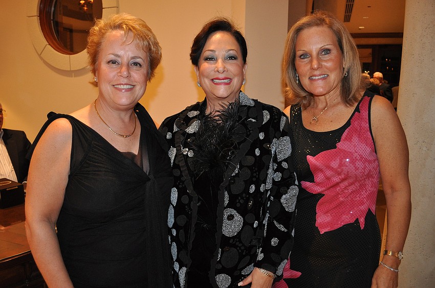 Susi Parelman, Susi Benson-Steenberger and Shelley Goldklang