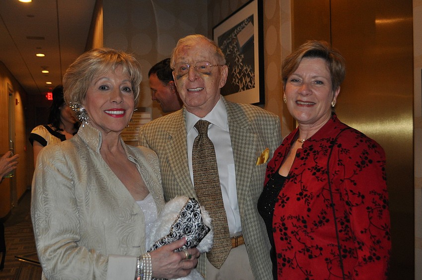 Event chairwoman Lee Peterson, with husband, Bob, and Asolo Rep Managing Director Linda DiGabriele